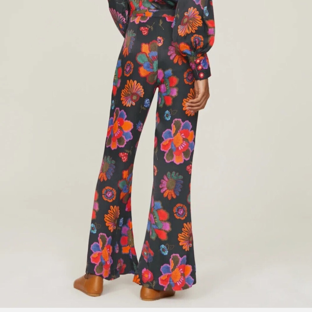 NWT farm rio lily’s garden pant